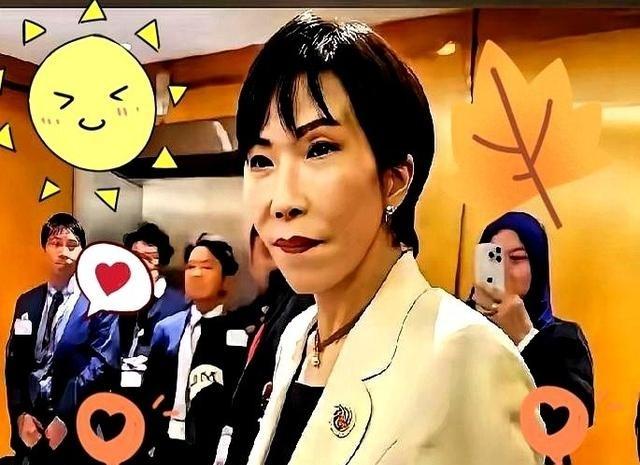 一件事，比追着日本要文物还堵心。我们脚下的土地，长出来的中草药，喂饱了日本80%