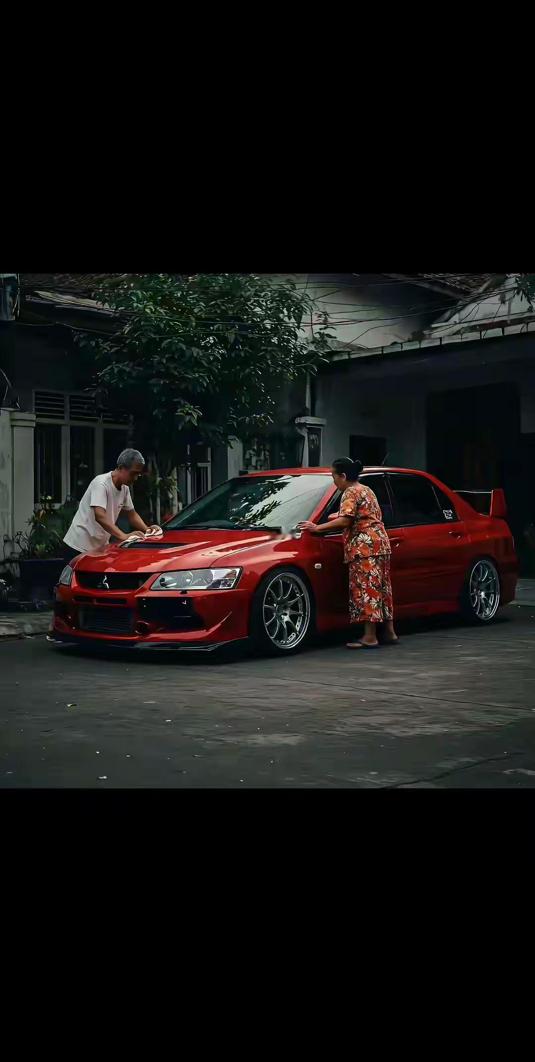 不怕奔驰法拉力，就怕三菱带尾翼 日系改装jdm  三菱evo9evo 