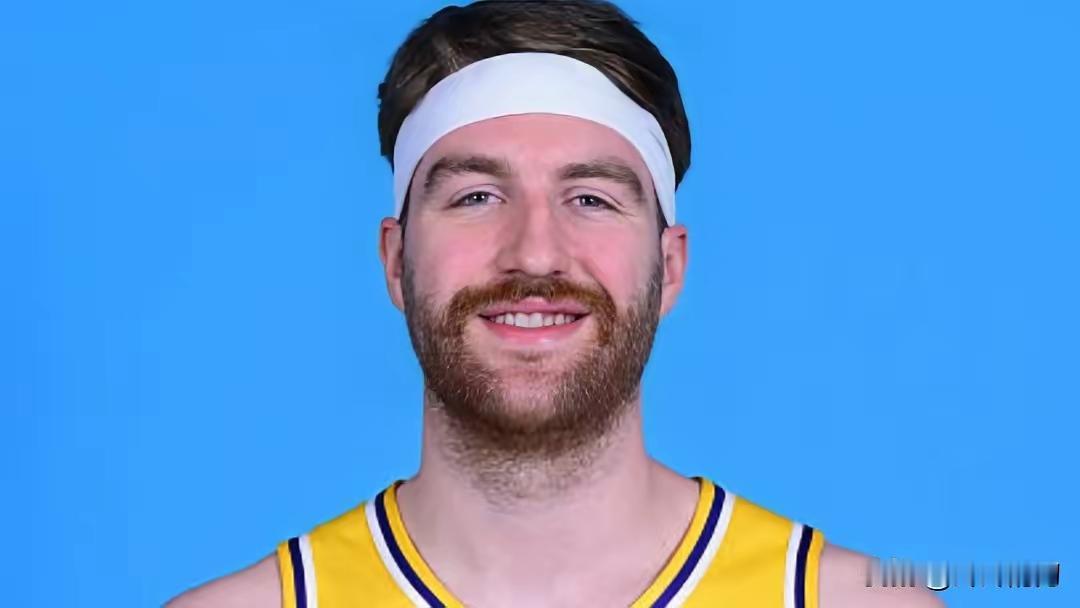 雷迪克重用藏玄机！湖人或即将转正这位双向球员
对于前两战雷迪克给双向球员蒂米和史