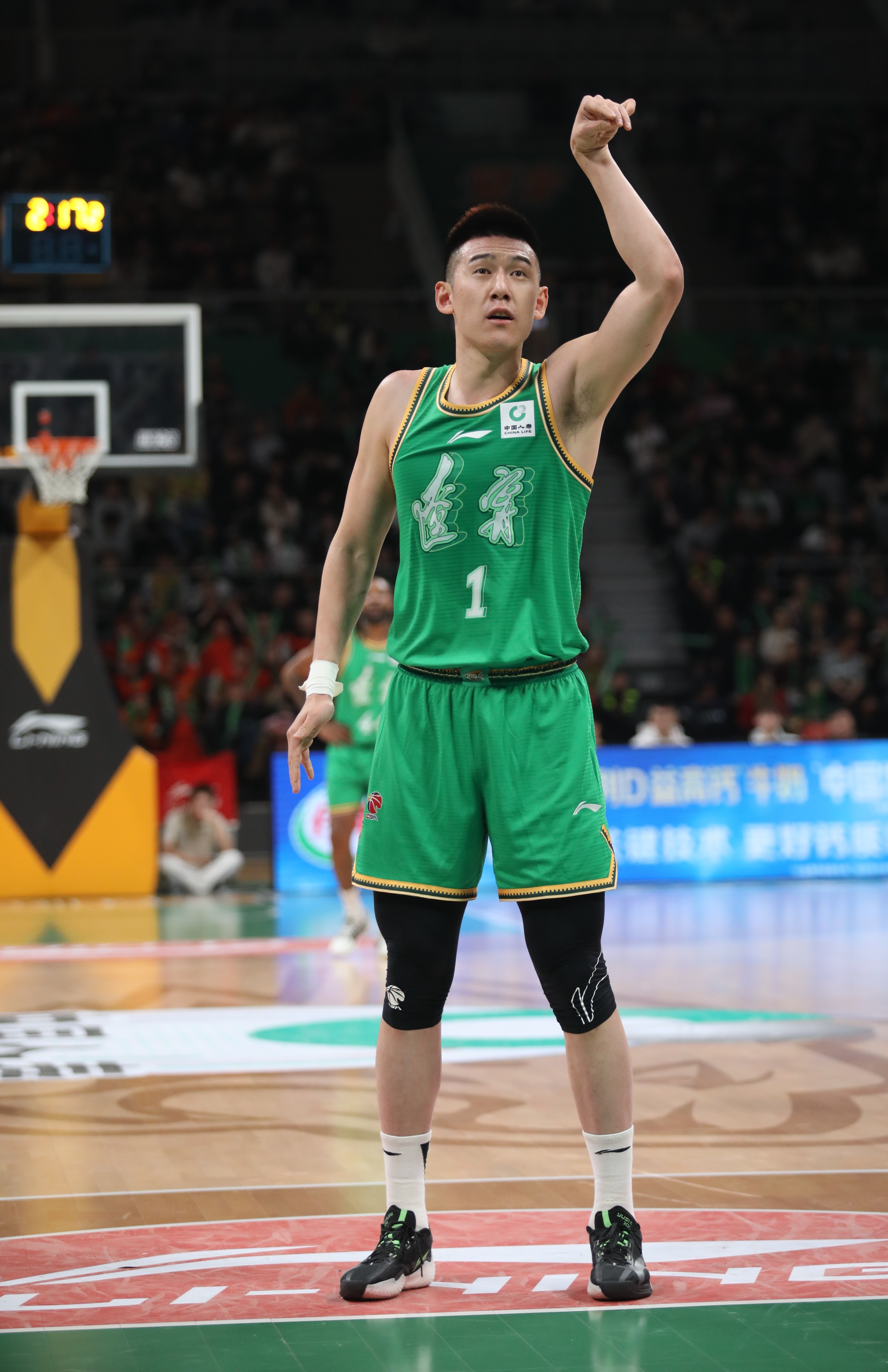 我豪哥一出手，必须有这小手型相当哇塞 