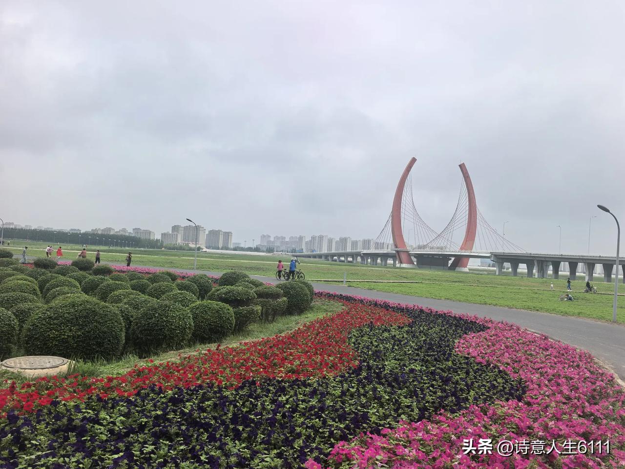 我觉得，通辽最具魅力！这座城市的魅力在于辽阔与厚重的独一无二结合。它是西辽河文明