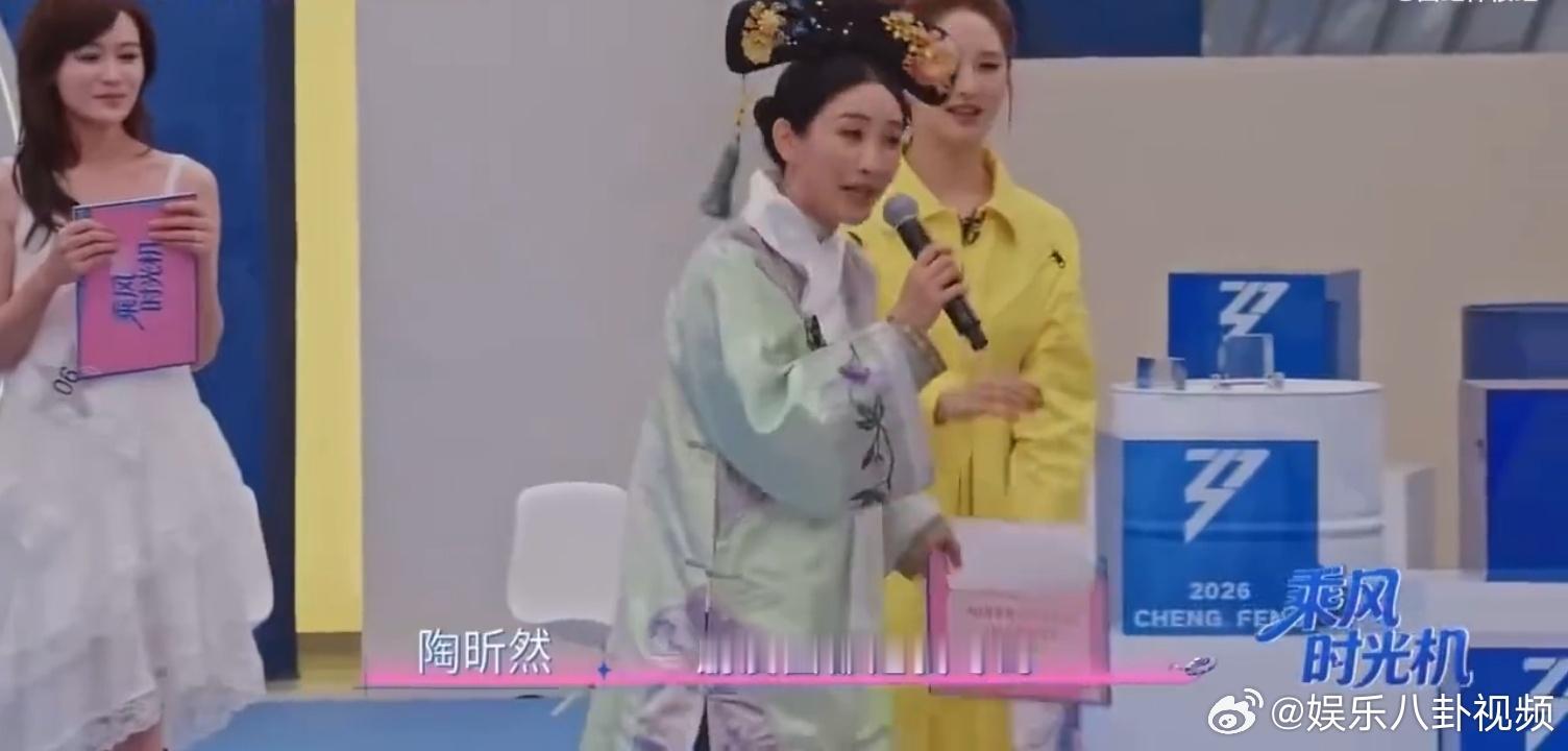 破案了！《甄嬛传》里安陵容的书法镜头居然不是陶昕然本人。甄嬛传书法不是陶昕然写的