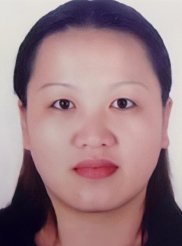 2000年，上海一女子私吞92万公款，怀着身孕逃亡泰国，嫁给了泰国残疾男子，警方