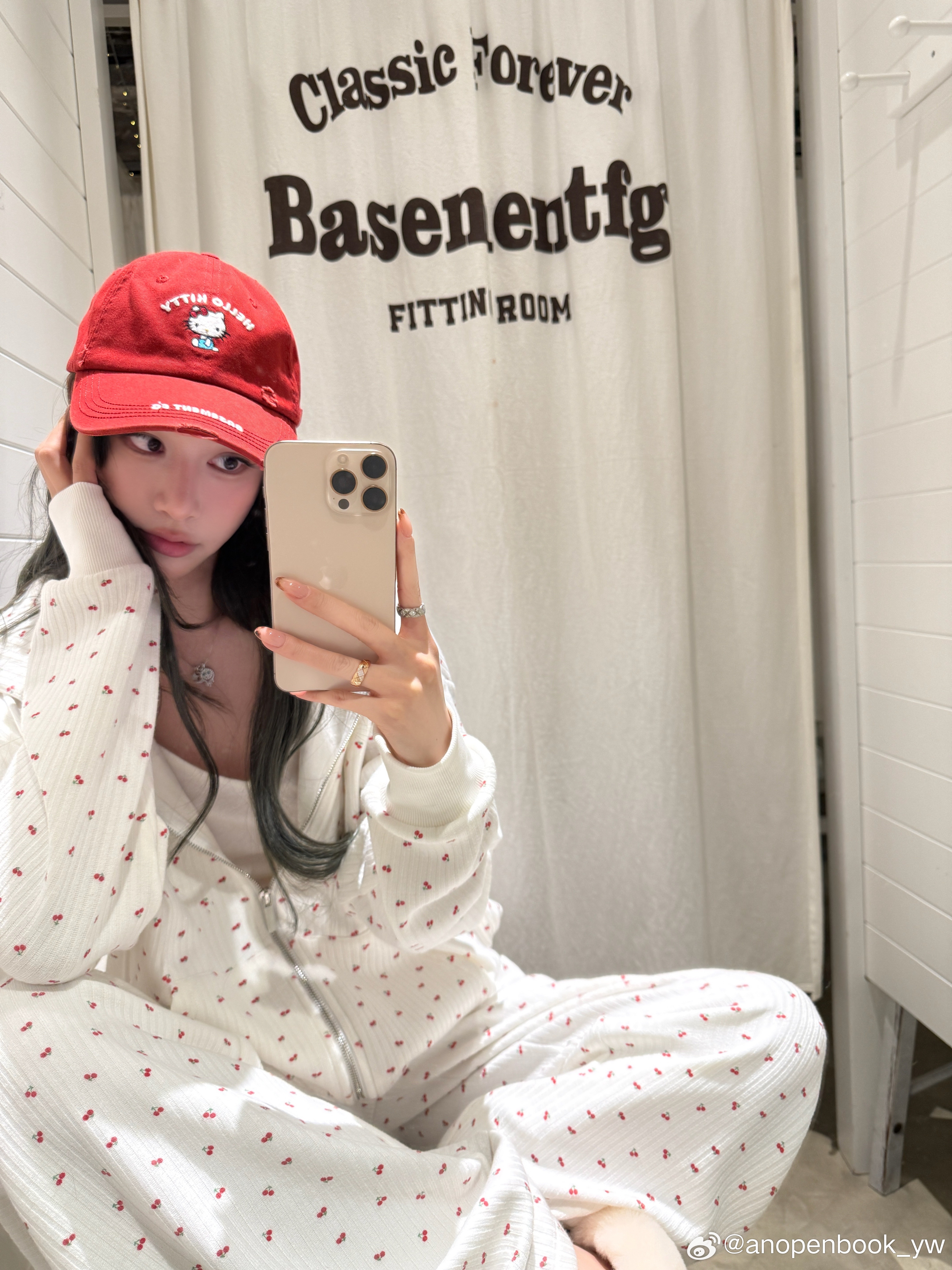 本期喜欢的三个单品🫣 暖呼呼的樱桃套装 出行坐飞机 节日居家 少女心爆棚了芥末