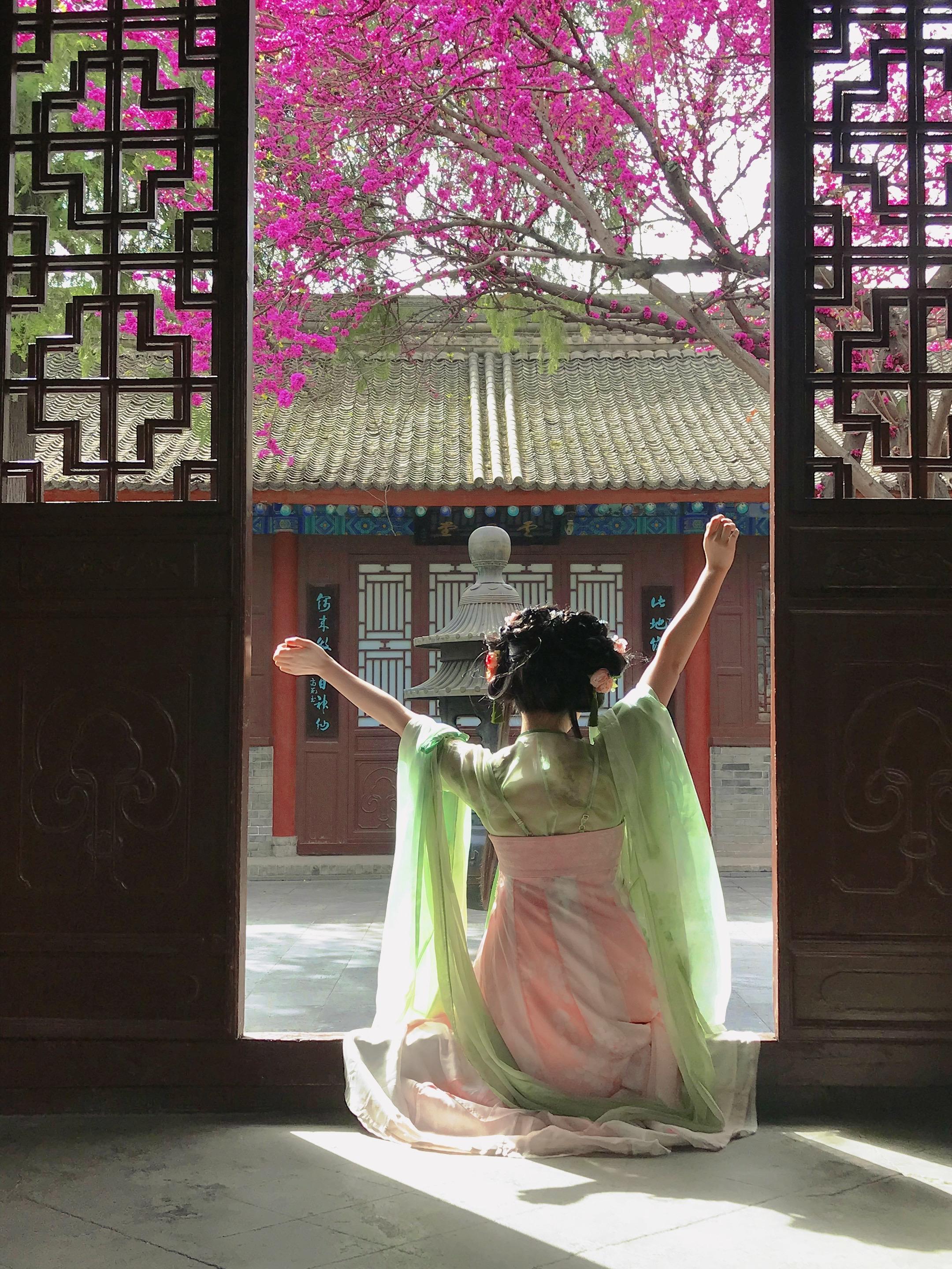 一种相思花自飘零水自流～