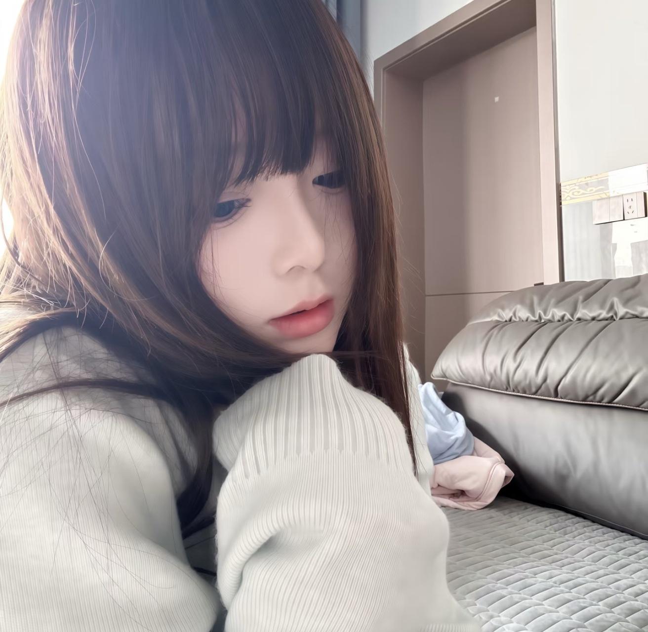 朦胧氛围感女生头像 白色系女头🍦˖  ฺﾟ 