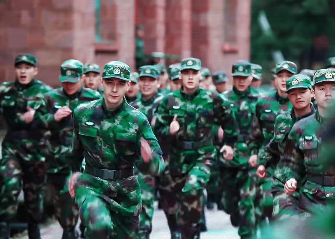 今天是抢网速的日子~小腿儿捯起来~ 陈星旭炎拓📚陈星旭肖稚宇