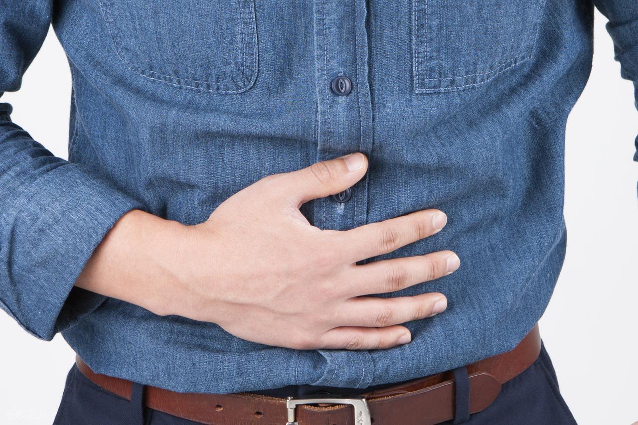 身体不断出现这7个症状，十有八九是恶性肿瘤，最好去检查一下！

恶性肿瘤不是突然