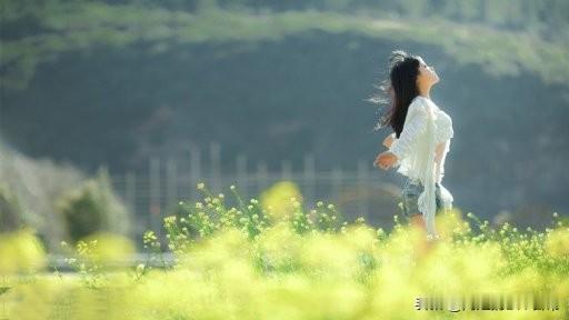 过个年，我突然觉得我活成了我婆婆……
“不是一家人，不进一家门！”这是一句俗语，