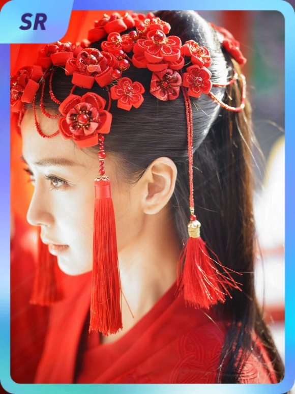 angelababy[超话] 集卡互助ing~送你一张“七夕观颖”SR卡““微”
