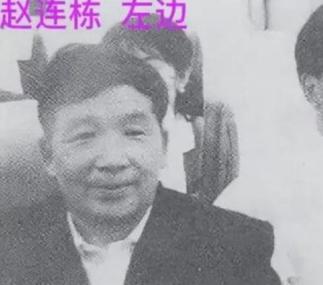 日本遗孤赵连栋自从1995年踏上日本国土后，就再也没有跟收养他五十年的养母打过一