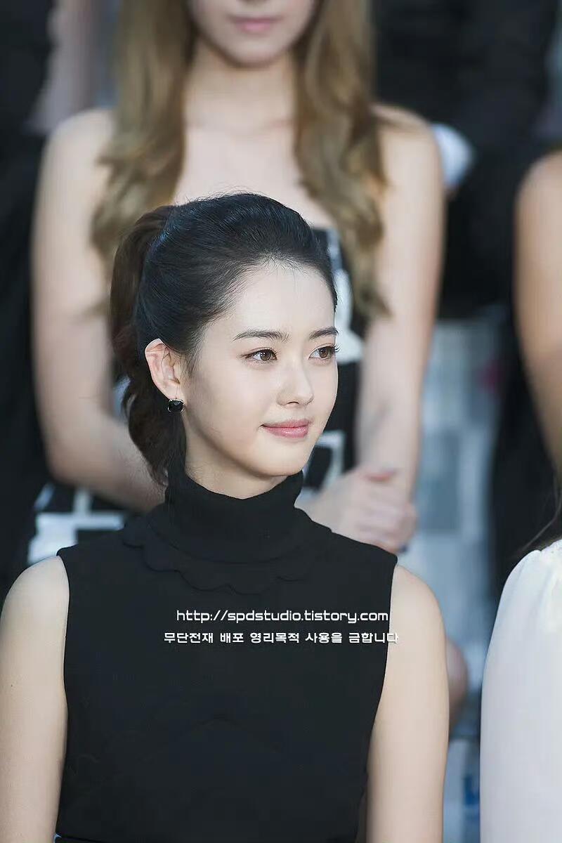 SM花田里的颜霸 ​​​
