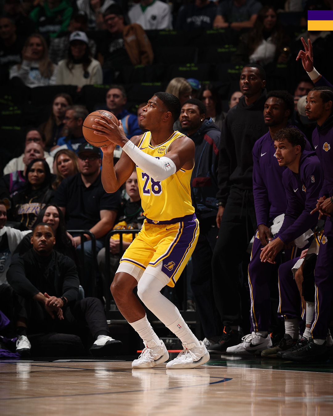 森林狼vs湖人  | 第一节🔚湖人 3️⃣2️⃣ - 3️⃣4️⃣森林狼球队在