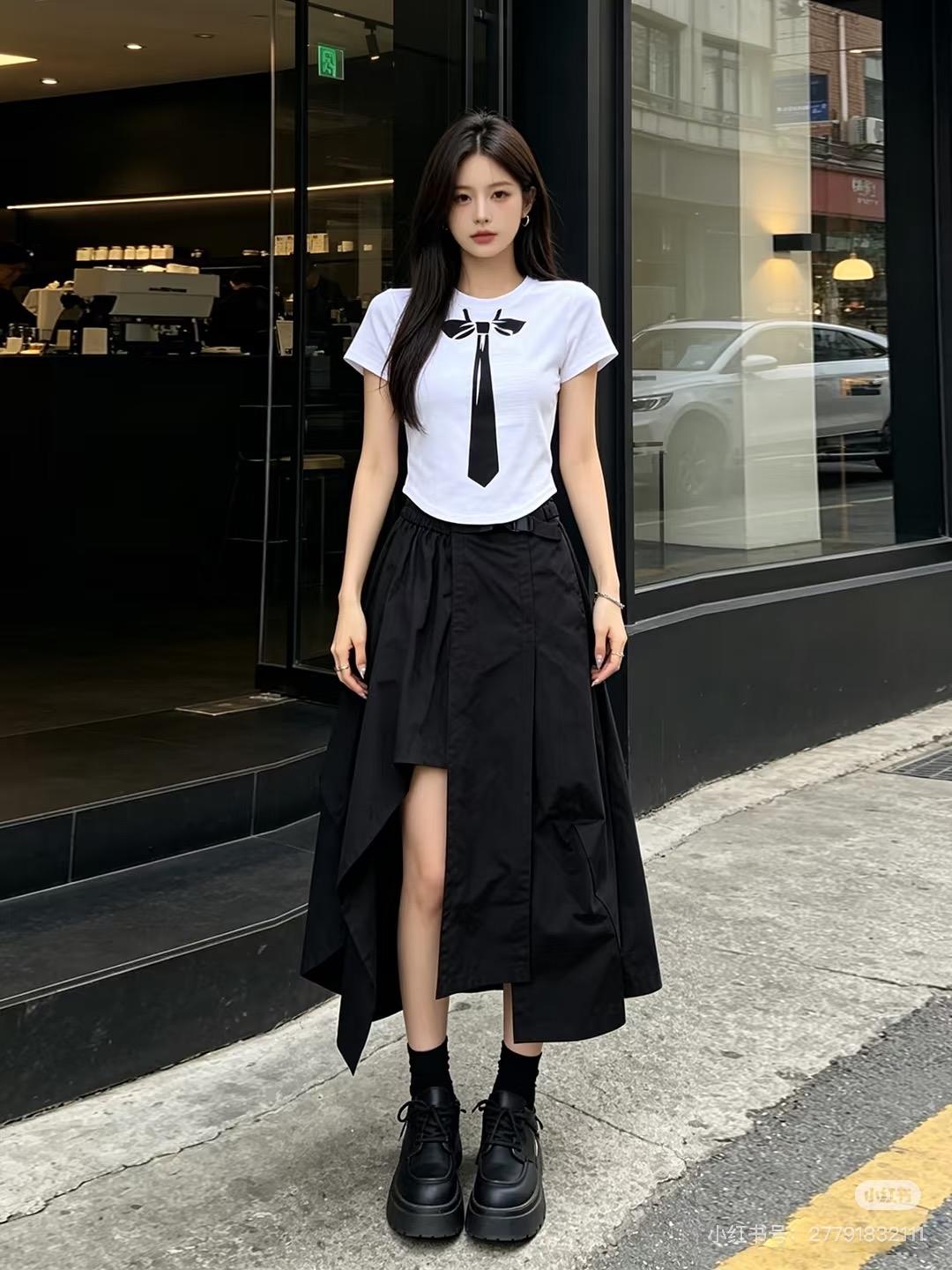 甜酷和显瘦双在线！这波我直接赢麻了
家人们！谁懂啊！！这 8 套穿搭直接把我从 