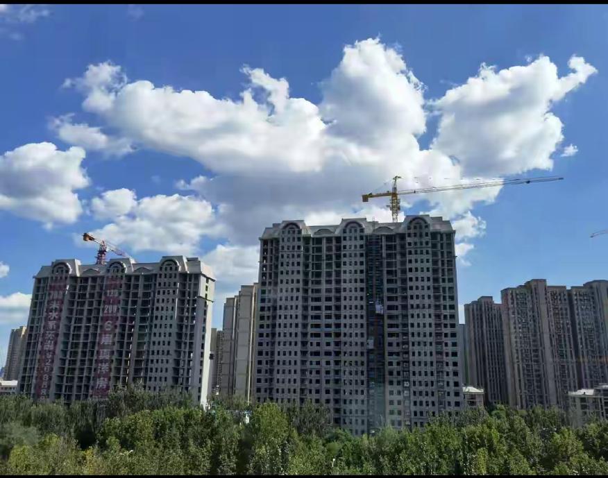 房地产未来十年会不会涨？
有明白的朋友给我讲讲，给我留言，谢谢