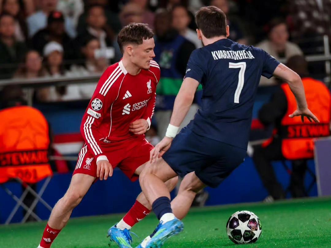 欧冠一场2-0，卫冕冠军抢占先机！
利物浦0-2大巴黎，惨遭全面压制，0射正，濒