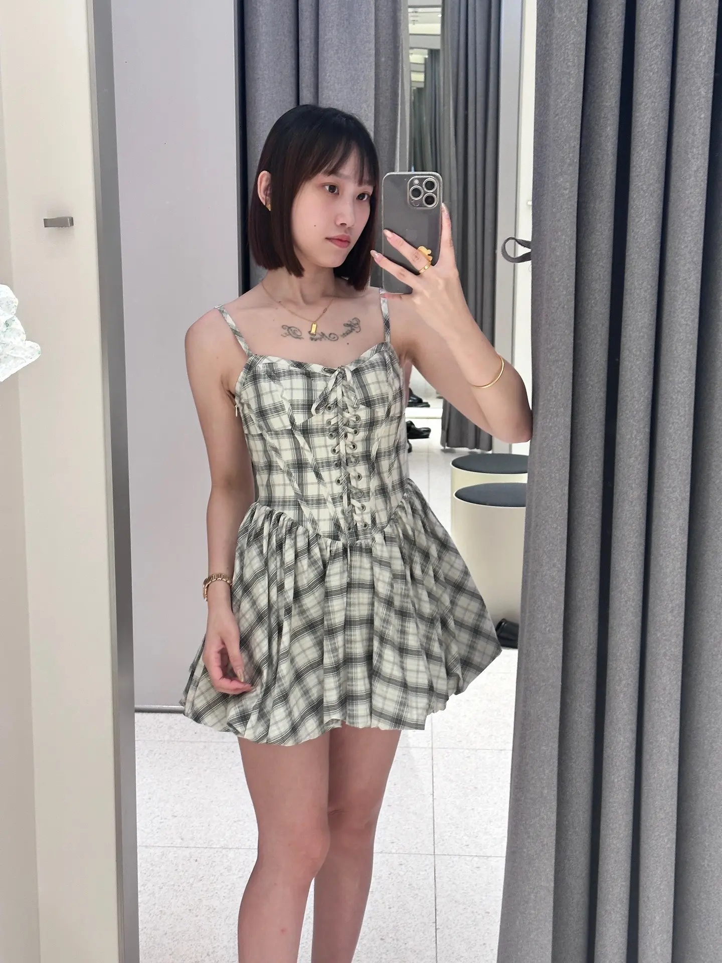 因为大家总觉得我得到的东西都很容易 其实没有