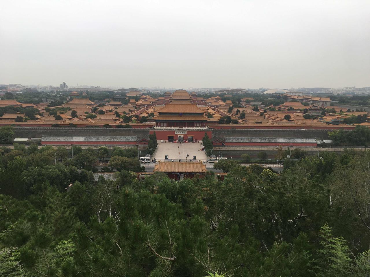 你认为人生的终极意义是什么在认清生命有限的前提下，通过创造、关爱、成长三维度持续