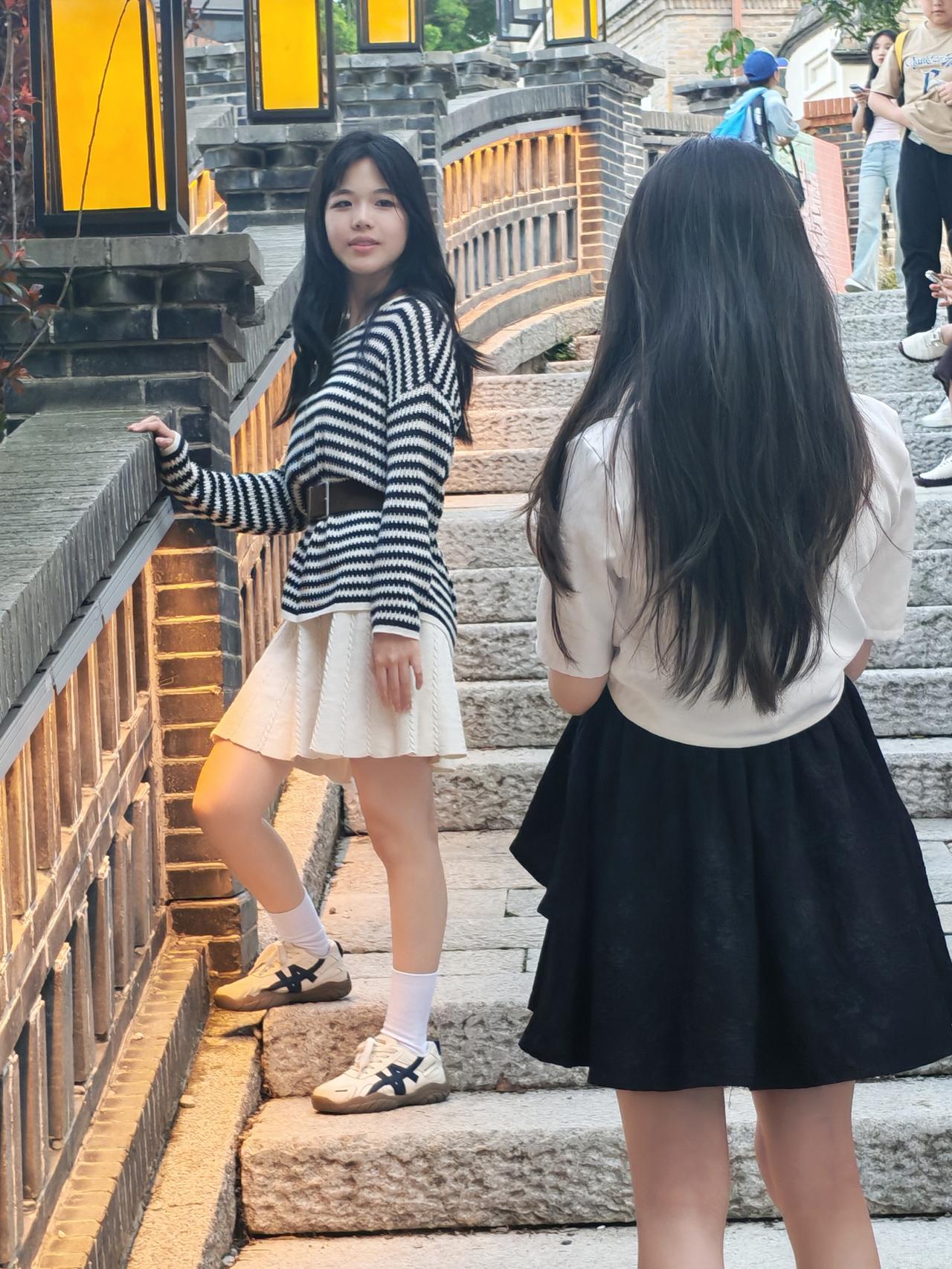 女生裙子应该怎么搭配