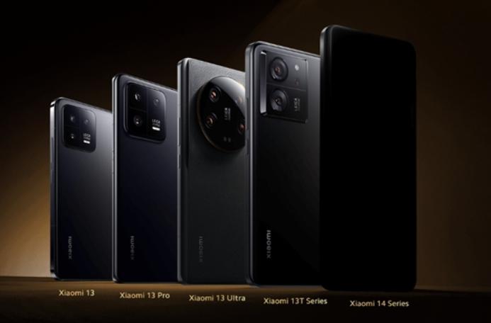 处理器、外观、功能，我们为何对这些着迷？
当理解了小米定高价是「顺势而为」的举动