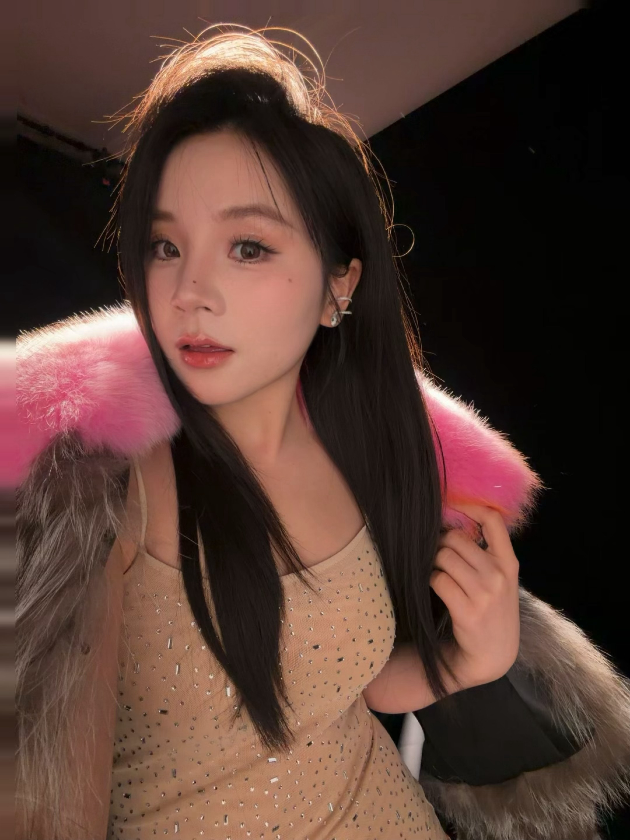 苹果原相机📷～休息10分钟继续加班（昨天四点睡九点起来的，又饿又困的一天💤）