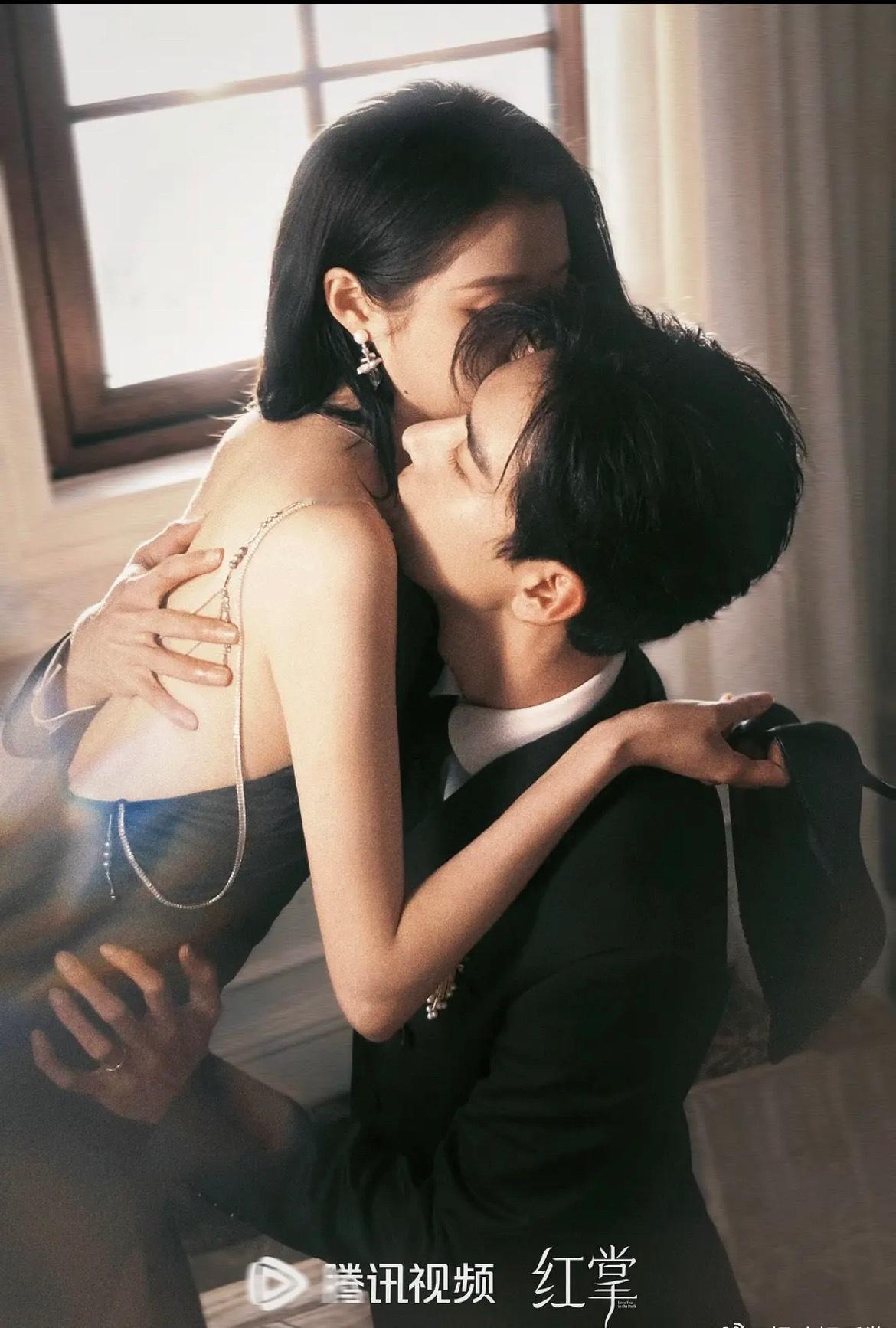 陈星旭和关晓彤你能嗑到吗 ​​​