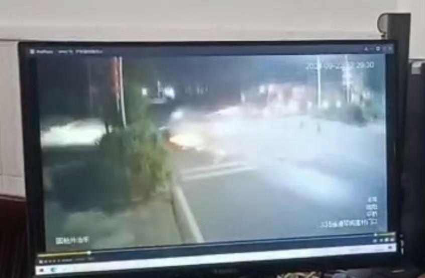 【醉驾致一家3人死亡案将开庭：肇事者及车主均被起诉 受害者家属希望严惩】醉驾致3