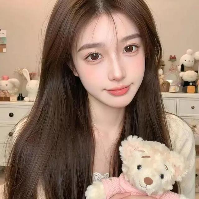 可爱女孩与毛绒玩具的温馨合照🧸✨毛绒酷甜照 毛绒少女自拍 毛绒系自拍 毛绒玩具