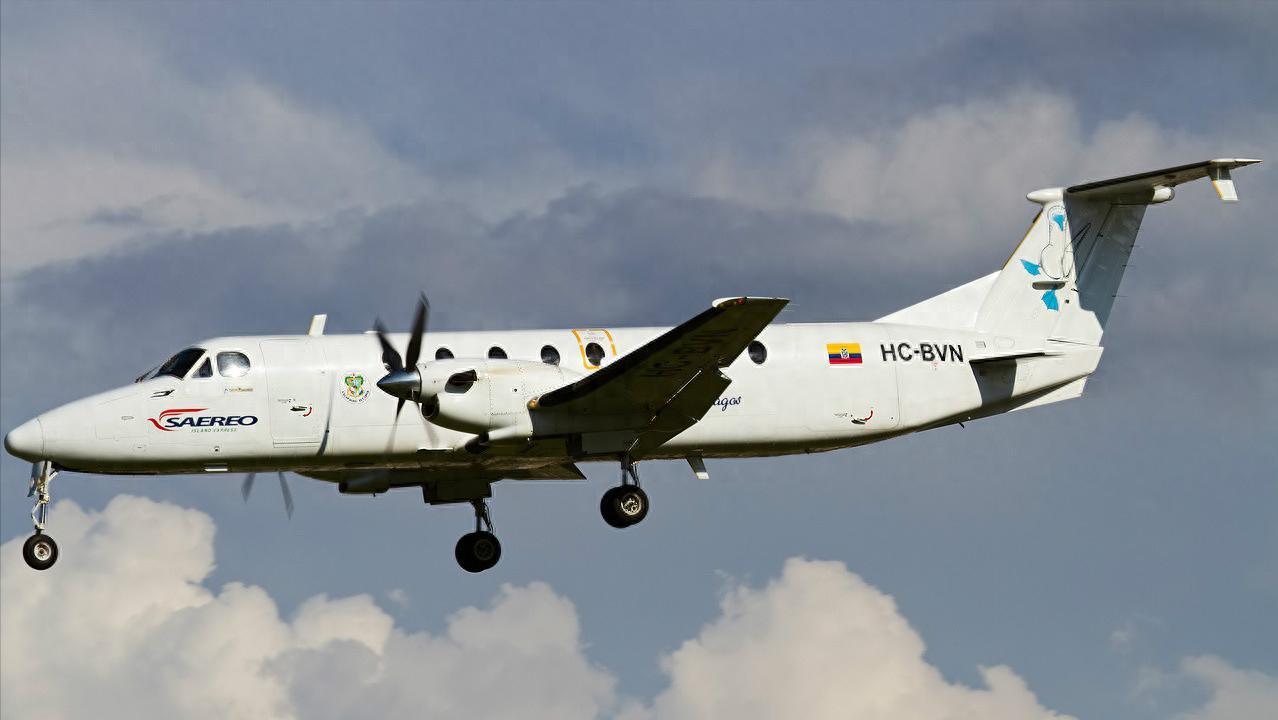 为了给日本撑腰，菲律宾的飞机闯入我国领空，不料掉入了天罗地网，这个世界最荒诞的一