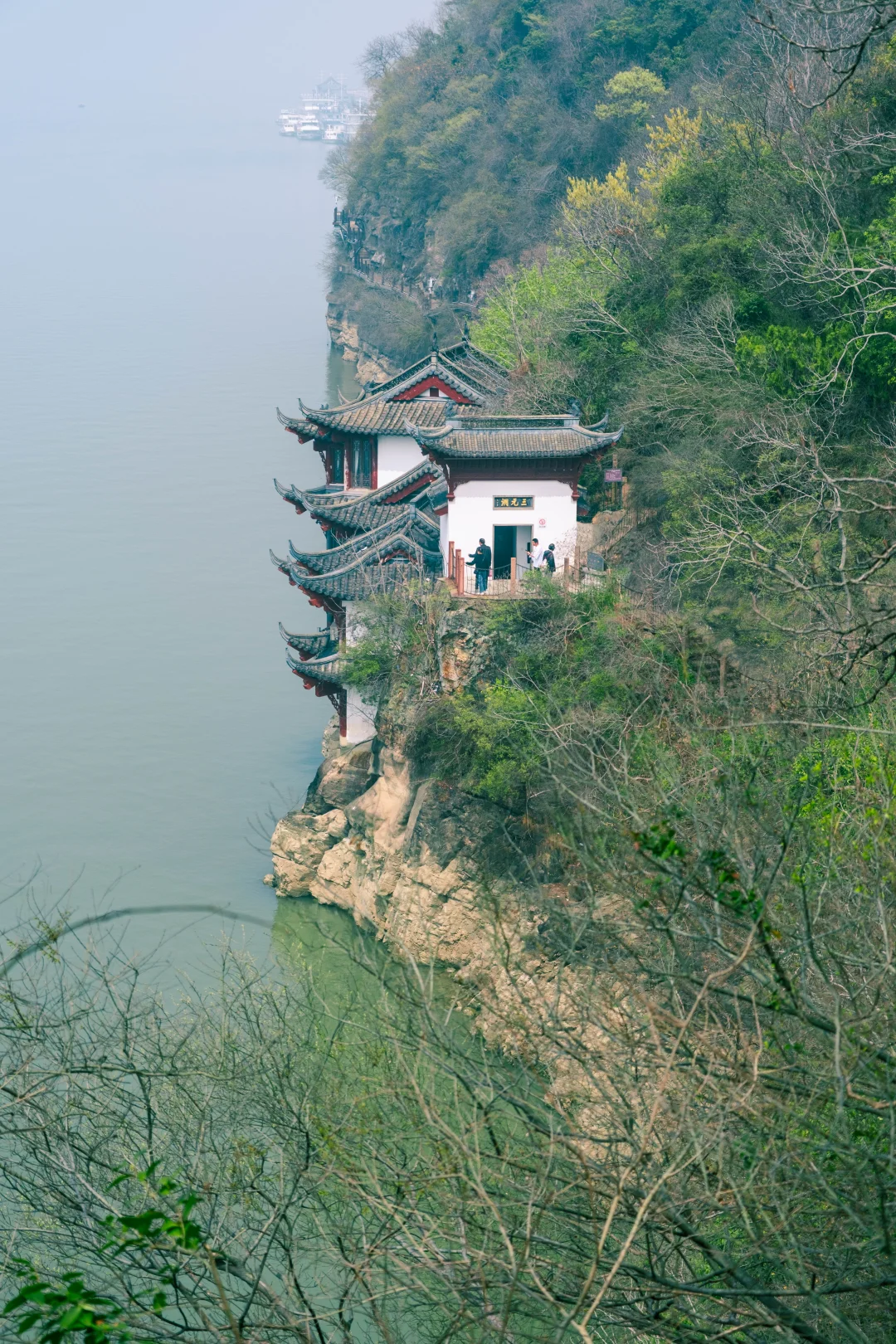 南京地铁直达，李白来过七次的地方