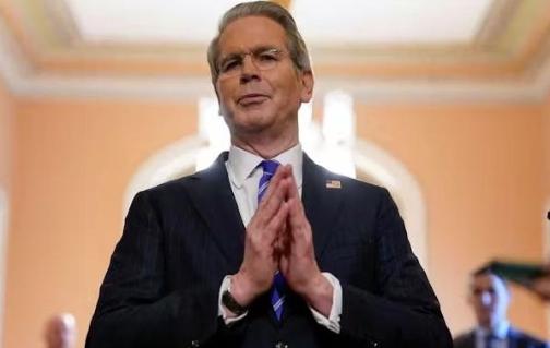 欠中国的钱，委内瑞拉不还了？美财长：中国已无法再获得委石油。贝森特没有想到，自己