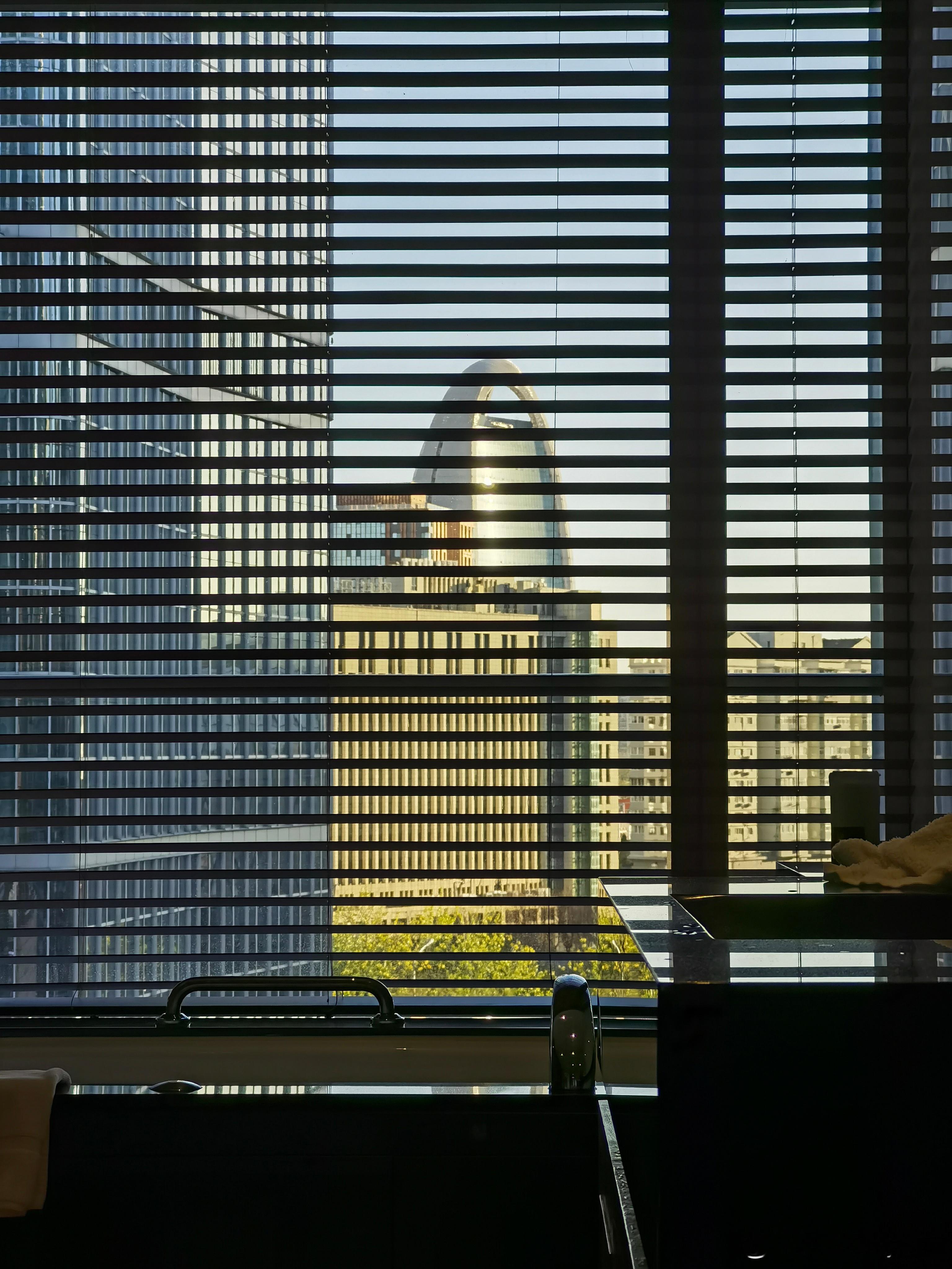 匆匆又打了个来回～国内的团队算是见完了，架构的设想也算是定了…虽然还有不少功课要