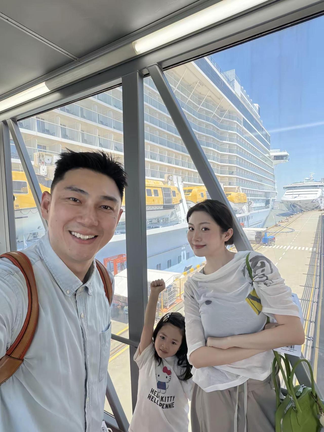 你对我好的时候 我都记在心里 表面没有很大波澜 可心里已经说了一万遍我爱死你了