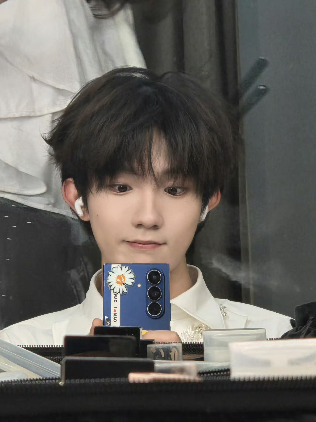 苏新皓晒霉豆腐苏新皓分享2月网盘2月网盘碎片掉落啦❤️霉豆腐、舞蹈训练、对镜自拍