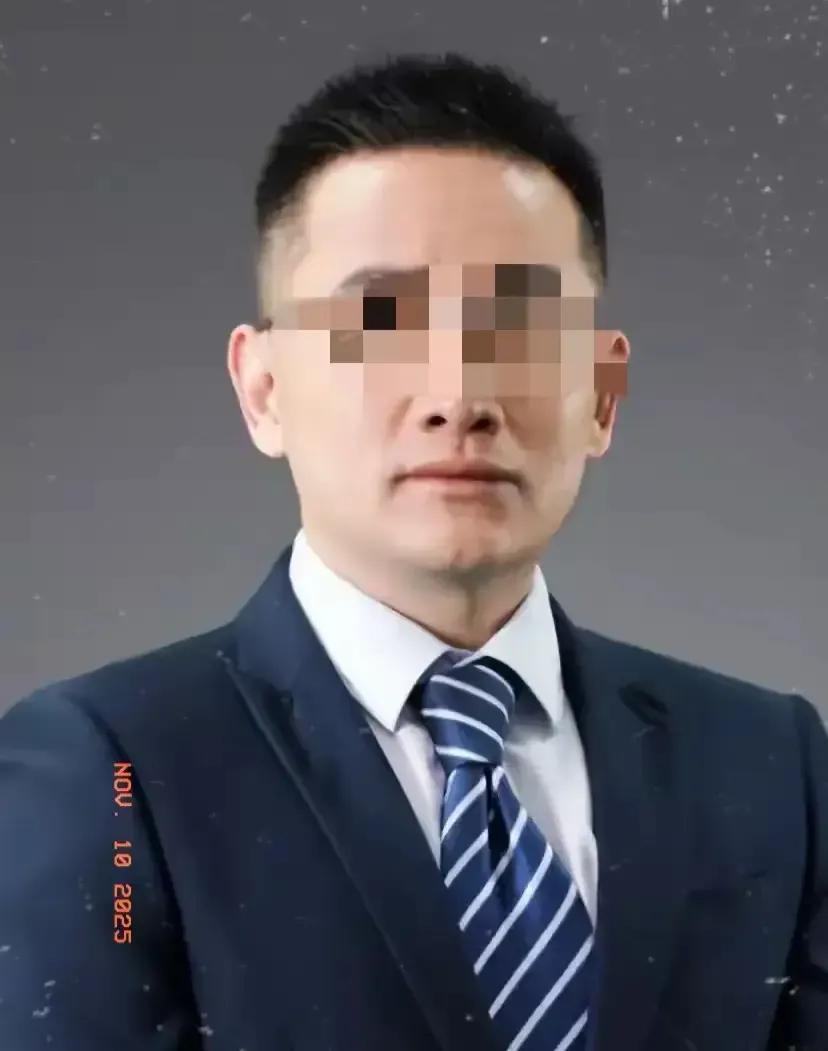 50岁的他，省人民医院副院长屁股还没坐热，人直接栽了！有三点原因：

1.过于自