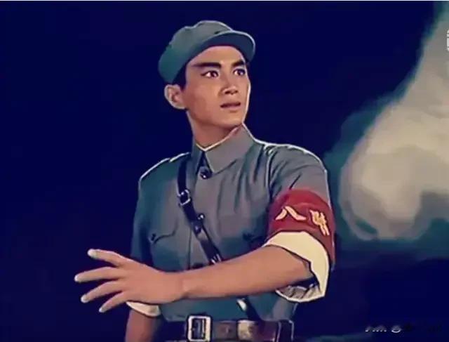 六七十年代革命现代戏（电影）里
最帅男演员凌桂明 宋玉庆 李光
最美女演员石钟琴