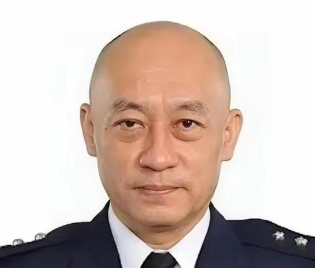 日本司令官，海军大将南云宪一郎说：如果中国与日本像俄乌战争一样陷入长期对抗，那么