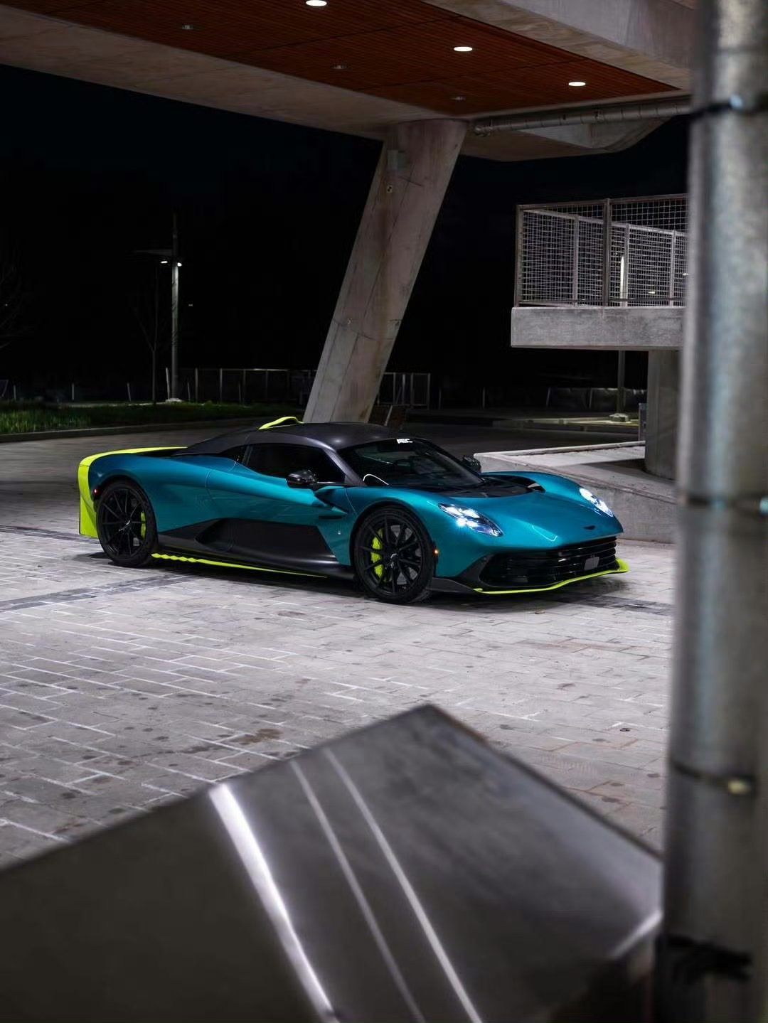 Aston Martin Valhalla｜阿斯顿马丁 