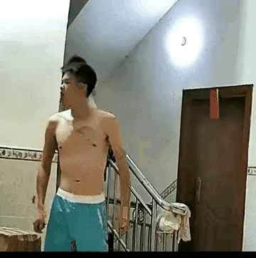 1 天呐！娶到这样的老婆是多么的不幸！[震惊]
2 就算是亲眼所见，我还是不会相