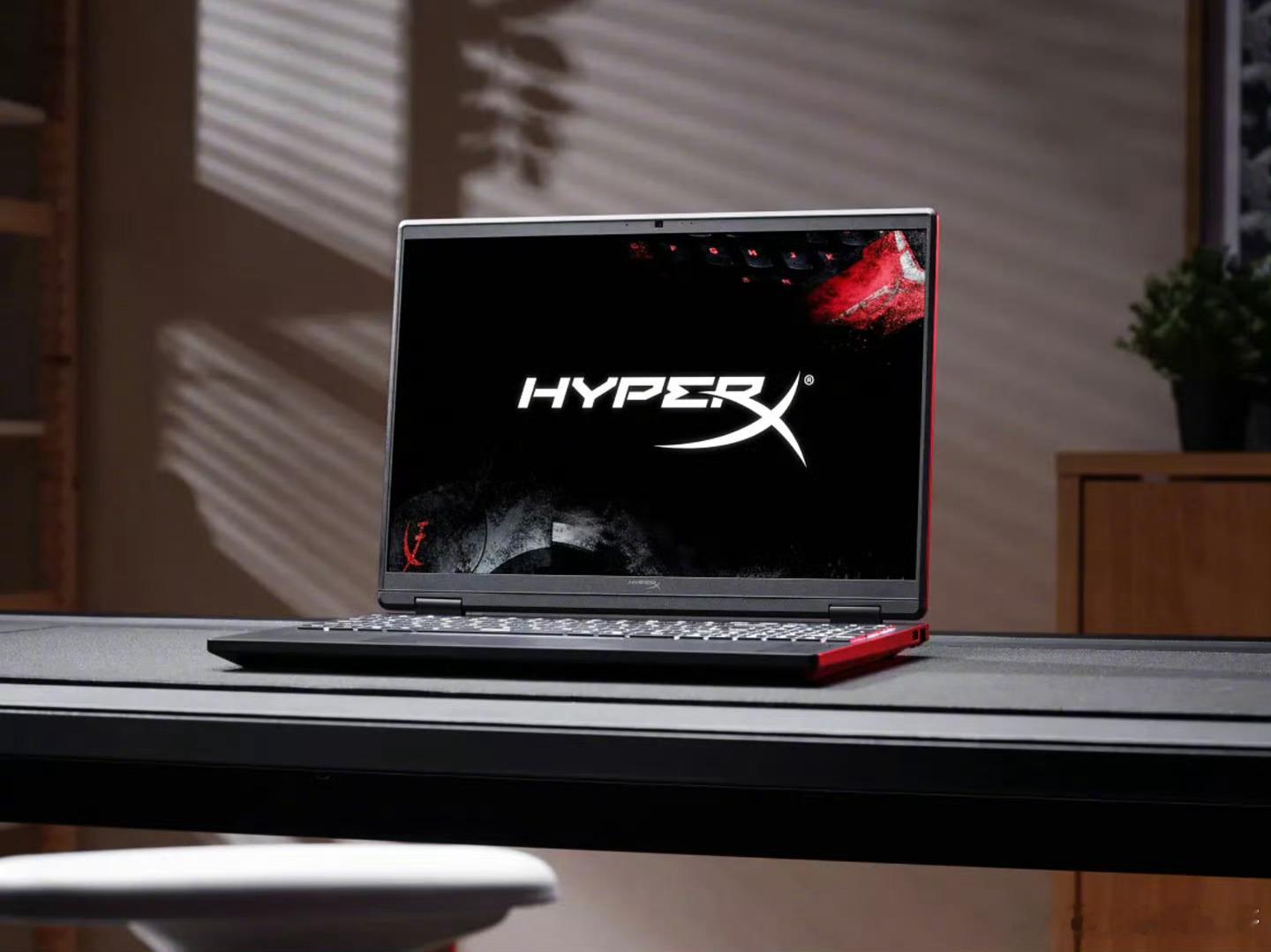 哈兰德又偷喝了对方门将的水【惠普海外更新 HyperX Omen 15 游戏本，