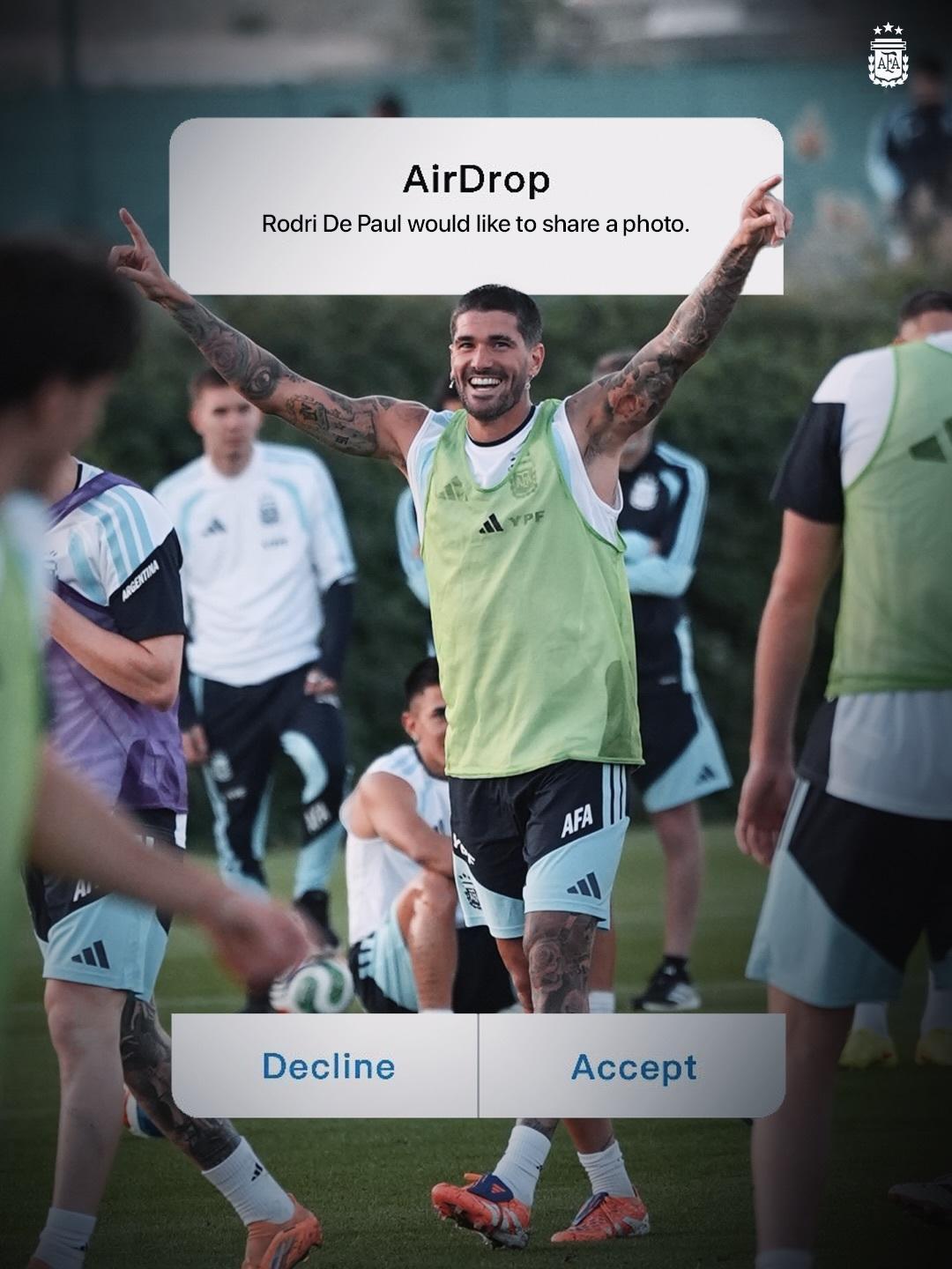 【当然是全都要呢】阿根廷国家队英文官方：你会接受吗？ 📲梅西