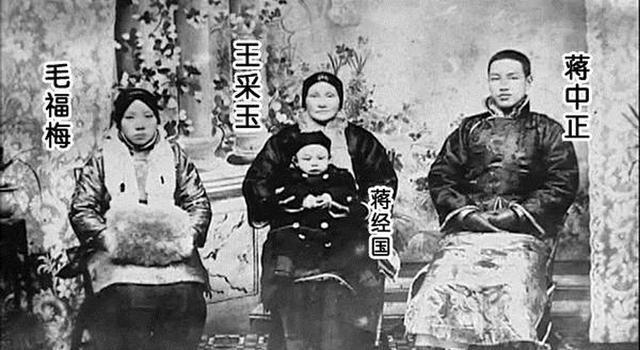 1950年，新中国刚刚成立，百废待兴。在肃清残余反动势力的背景下，一名被称作蒋介