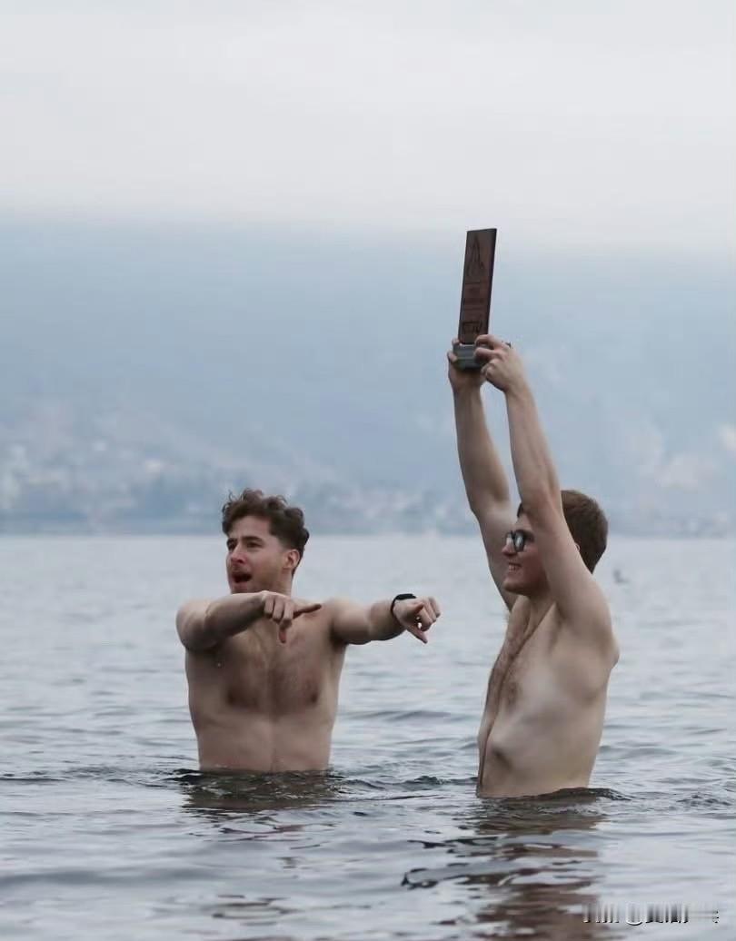 🇫🇷艾利克斯·勒布伦：非常自豪再次夺得欧洲 Top 16 冠军 🥇
直到现