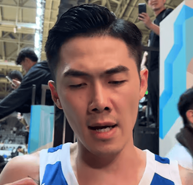 刘铮：对阵中国男篮我们希望把胜利的气势延续下去