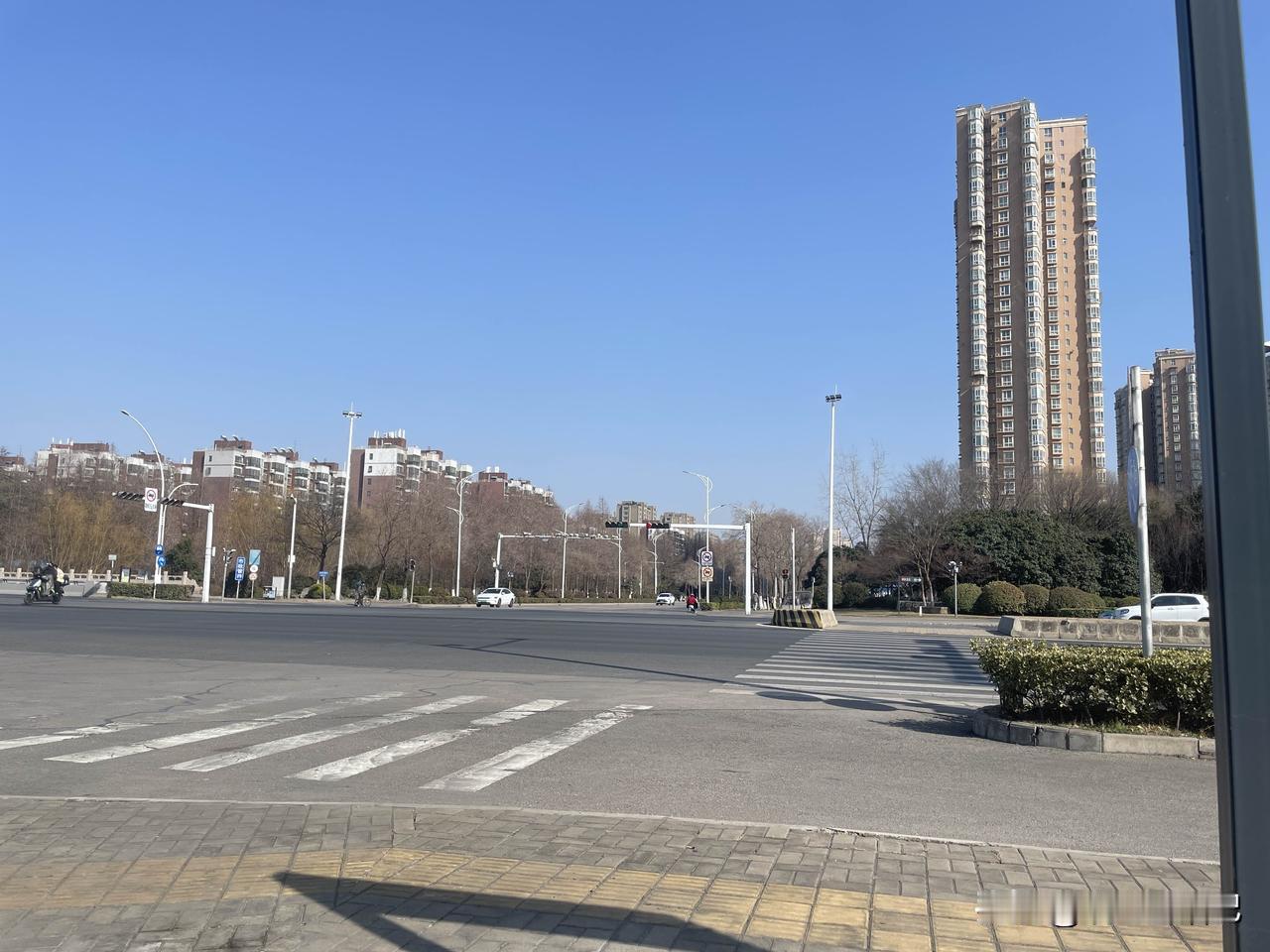能否分享一下你拍摄的天空我先来