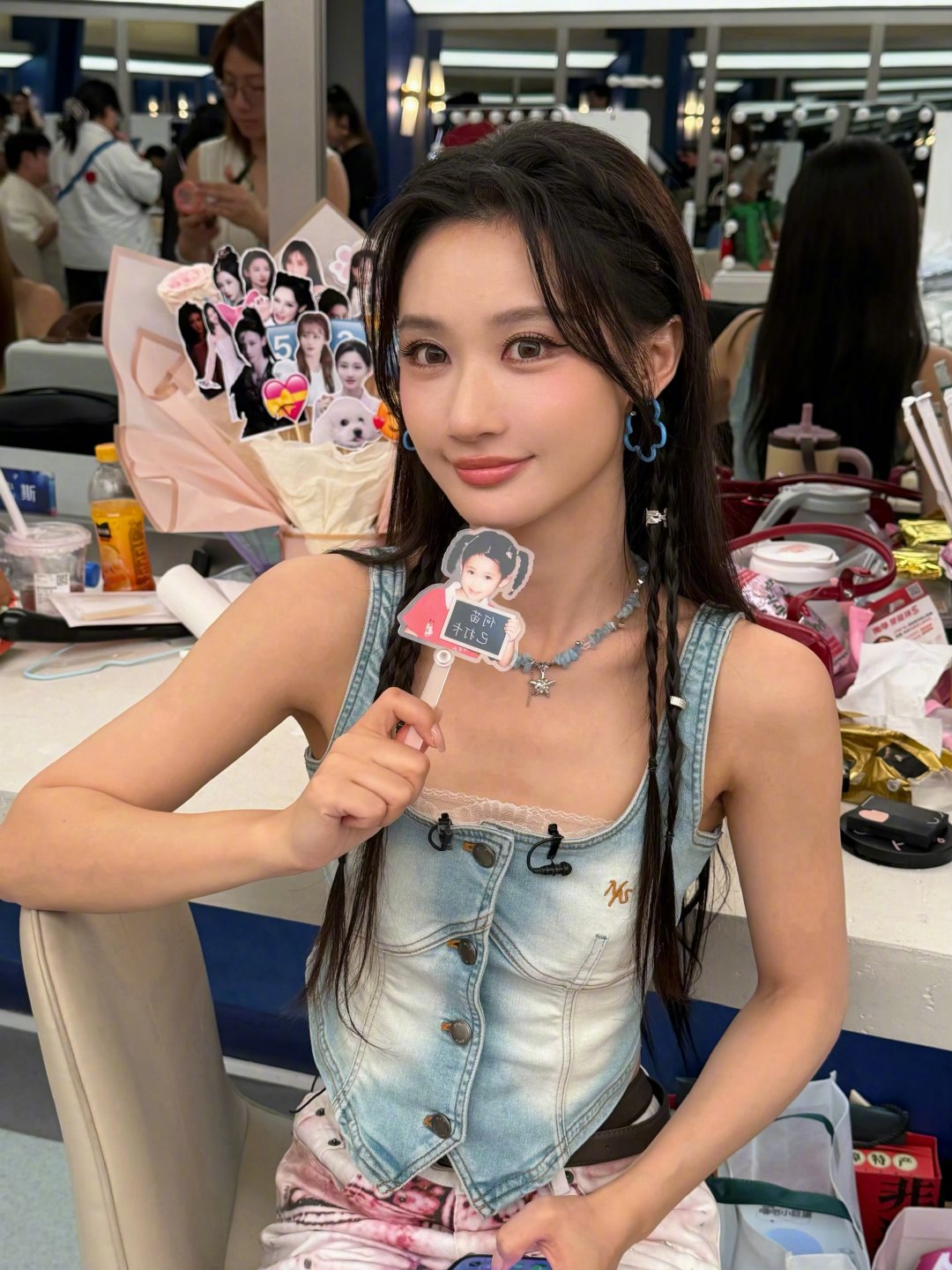 何宣林具体的乘风值分数都没展示何宣林整个人都变得小心翼翼的 扛过非议、稳住状态、