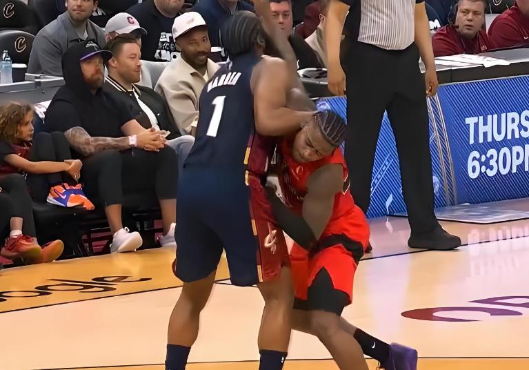 一个谢德，把骑士给打懵了！
防守积极，进攻高效，三分神准，甚至他还可以在篮下被阿