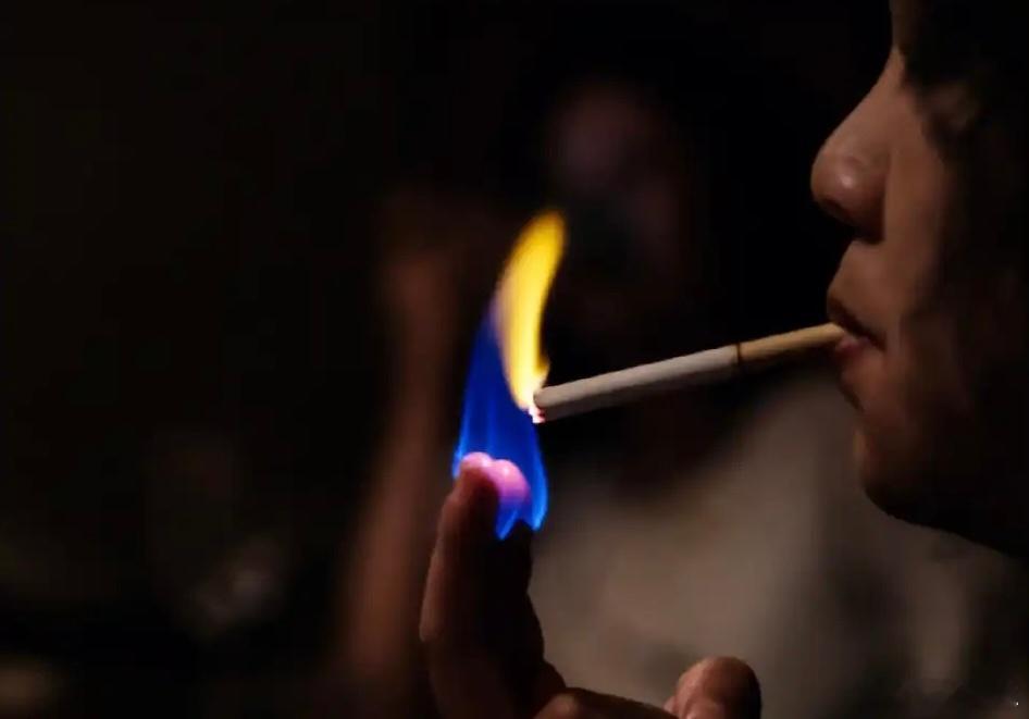 这几天一个在柬埔寨的朋友老是联系我，说他在当地接了一个大单，人手不够叫我过去帮忙