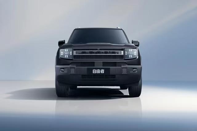捷途推出旅行者/自由者“黑武士”版，起售价12.79万
近日，捷途汽车为旗下两款