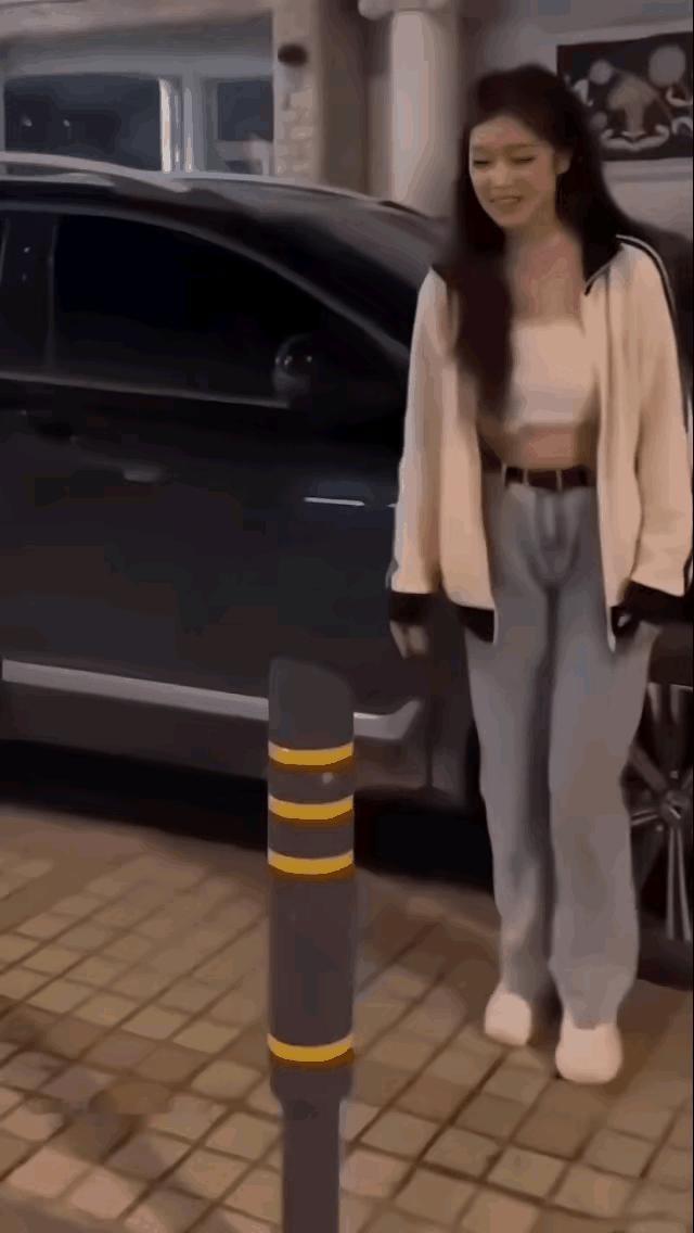 这是典型的爱玩又菜，不可取